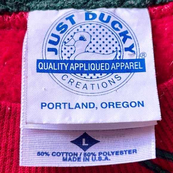 Vintage Red Holiday Patchwork Sweatshirt - Picture 8 of 11